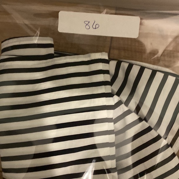 J Crew Off Shoulder Black and White Dress size XS - Picture 8 of 8